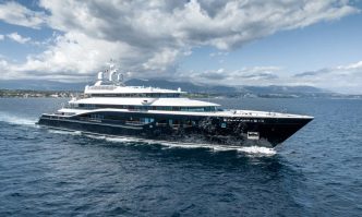 Slider yacht image