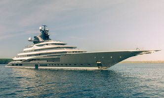 Slider yacht image