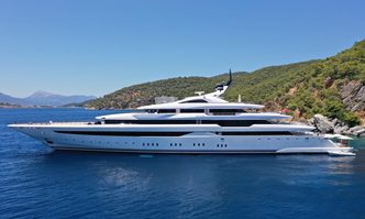 Slider yacht image