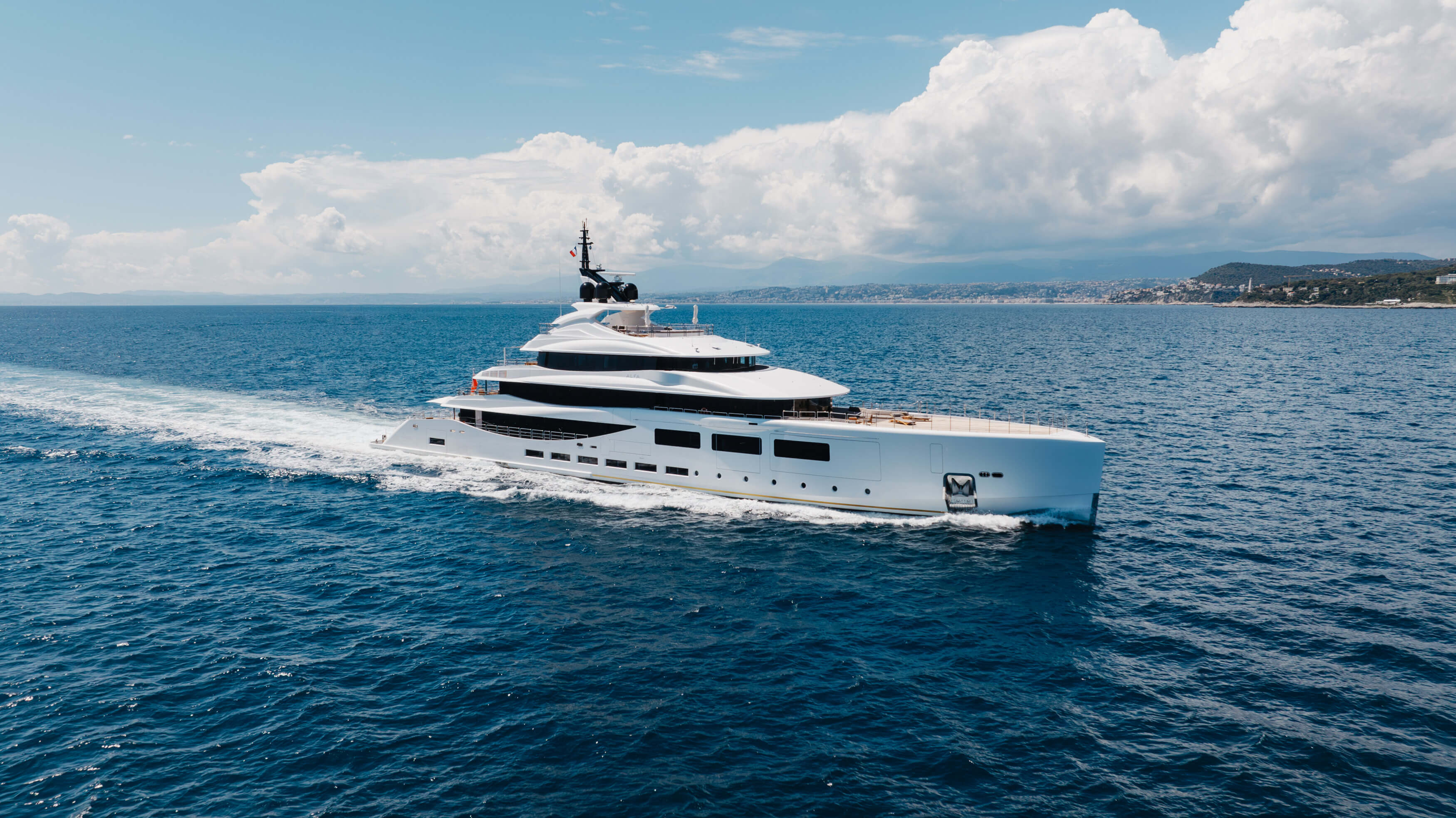 Yacht Maintenance Services